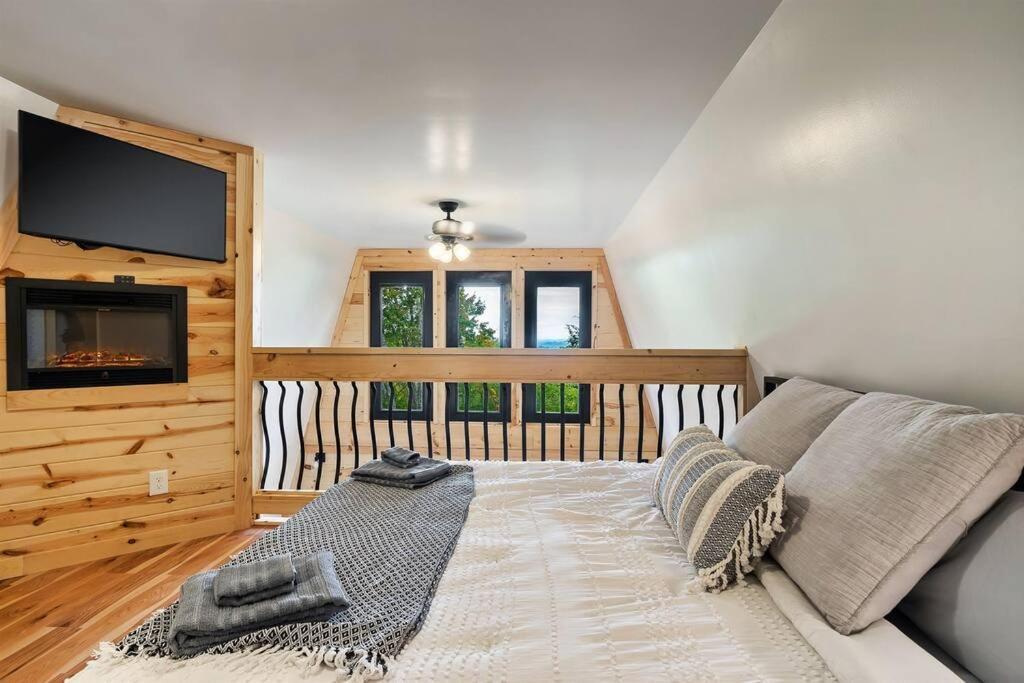 Vila Secluded Mtn View New! 10 Mins To Gatlinburg Or Park Exteriér fotografie